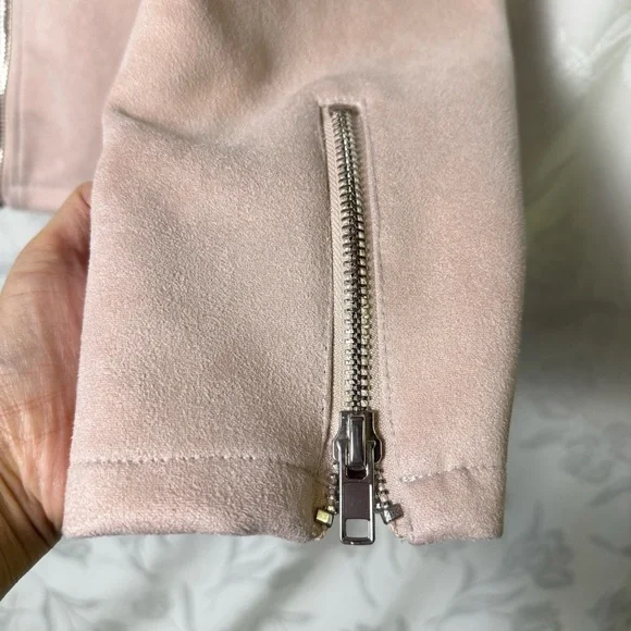 Torrid Womens Faux Suede Moto Jacket sz 3 Blush Pink Outdoor Casual Zip Up Biker - Picture 15 of 16